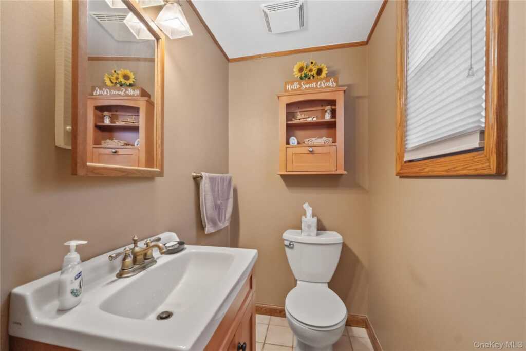 50 Lispenard Avenue, New Rochelle, NY 10801 - Photo 9 of 29