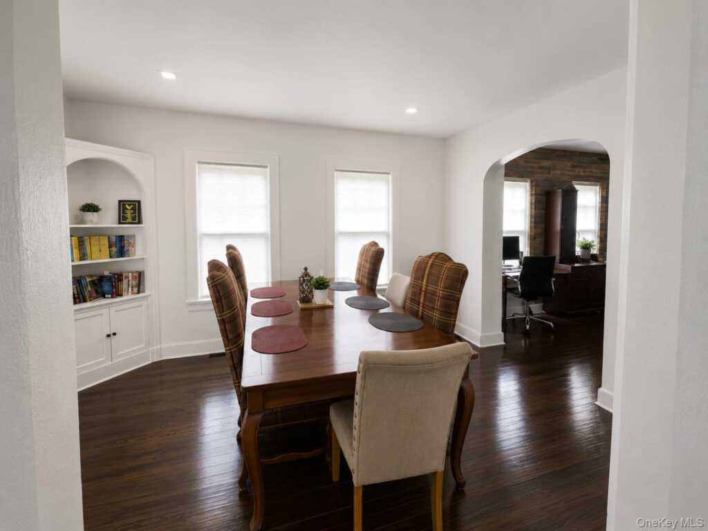 39 Boulevard, Suffern, NY 10901 - Photo 4 of 9