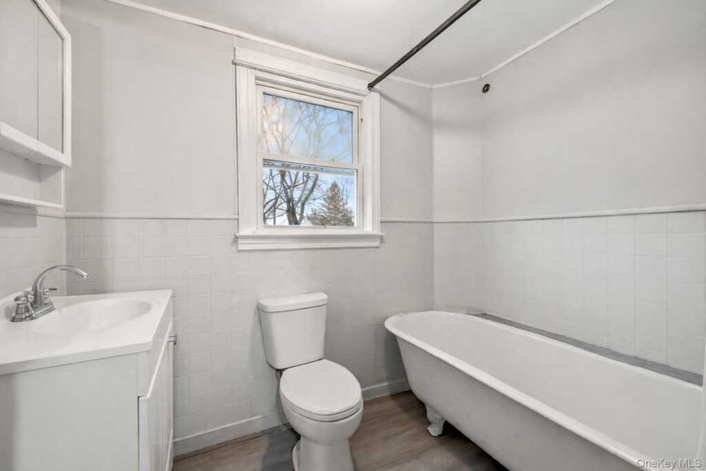 19 W Maple Avenue, Suffern, NY 10901 - Photo 16 of 21