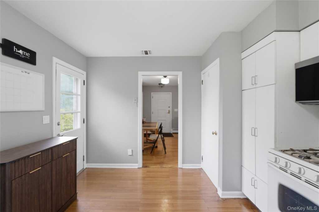 11 Forest Drive, Suffern, NY 10901 - Photo 17 of 41