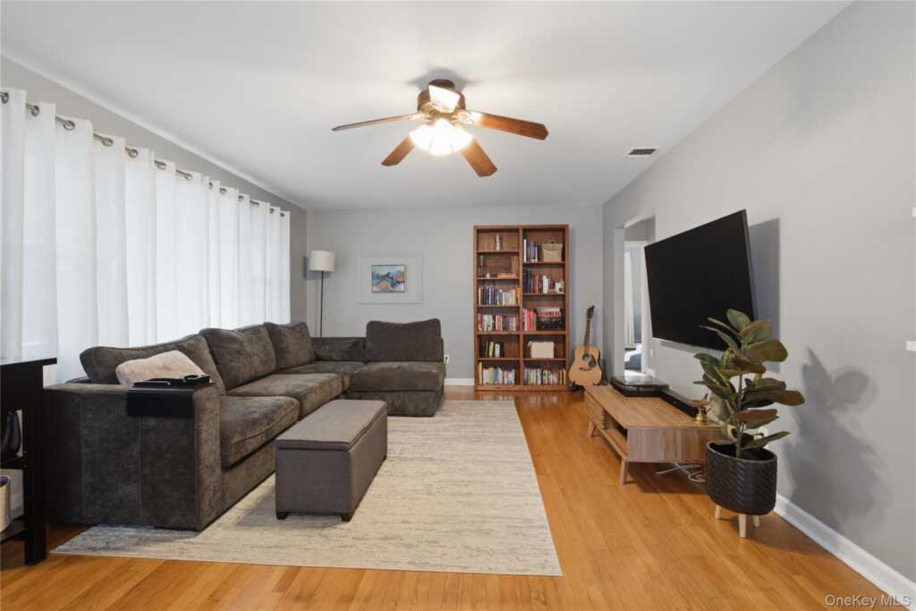 11 Forest Drive, Suffern, NY 10901 - Photo 23 of 41