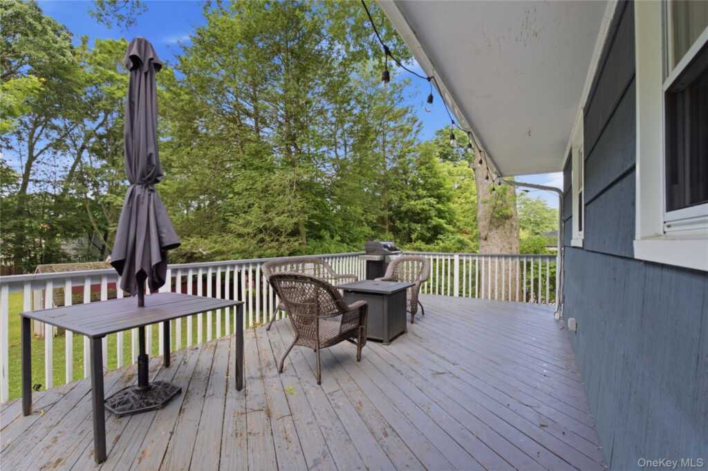 11 Forest Drive, Suffern, NY 10901 - Photo 34 of 41