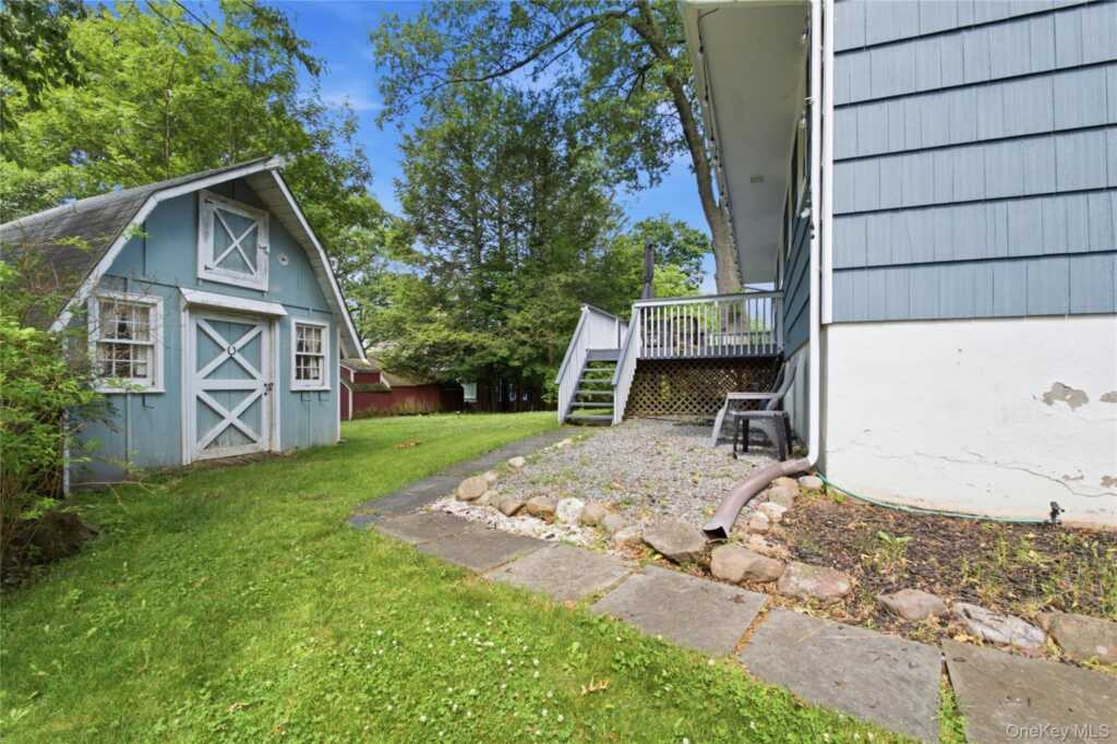 11 Forest Drive, Suffern, NY 10901 - Photo 39 of 41