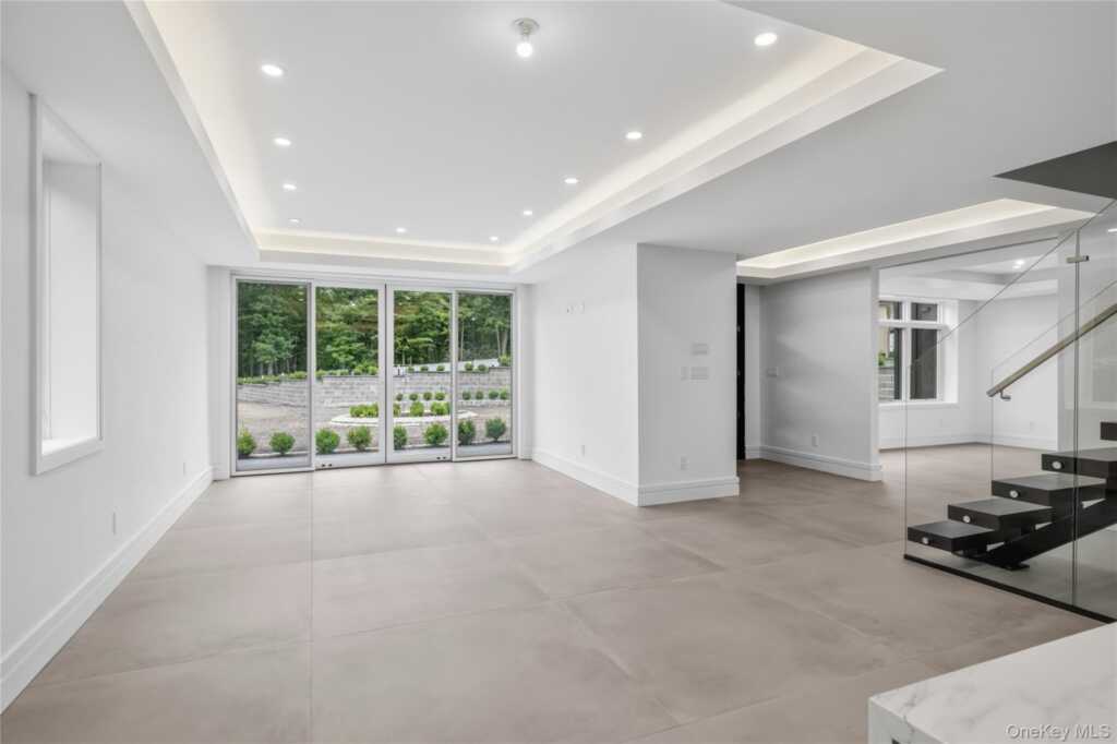 408 Buena Vista Road, New City, NY 10956 - Photo 14 of 43