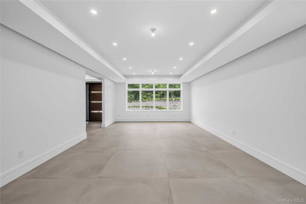 408 Buena Vista Road, New City, NY 10956 - Photo 15 of 43
