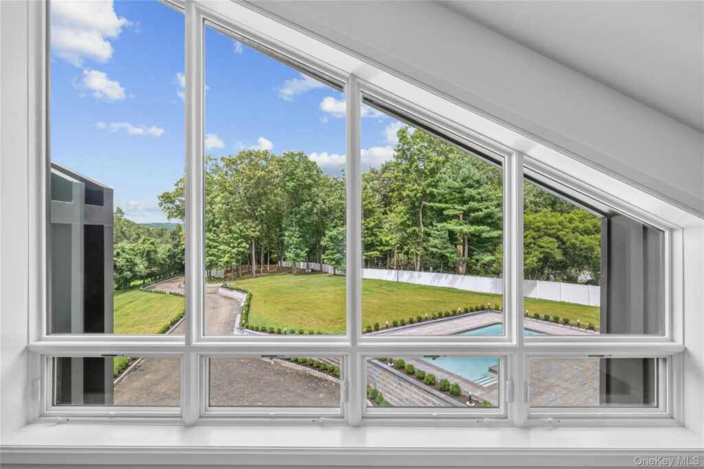 408 Buena Vista Road, New City, NY 10956 - Photo 27 of 43
