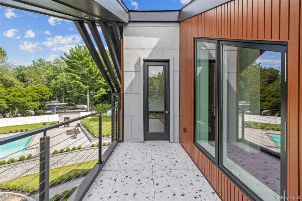 408 Buena Vista Road, New City, NY 10956 - Photo 31 of 43