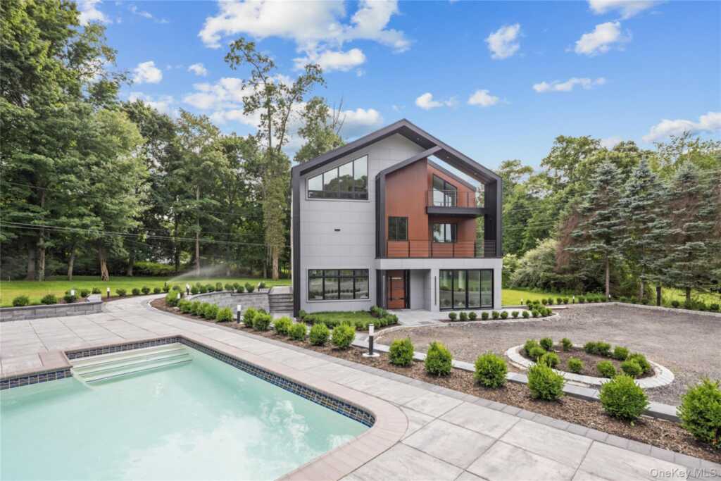 408 Buena Vista Road, New City, NY 10956 - Photo 33 of 43
