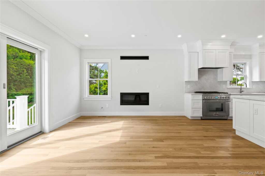 86 A Maple Avenue, Rye, NY 10580 - Photo 4 of 33