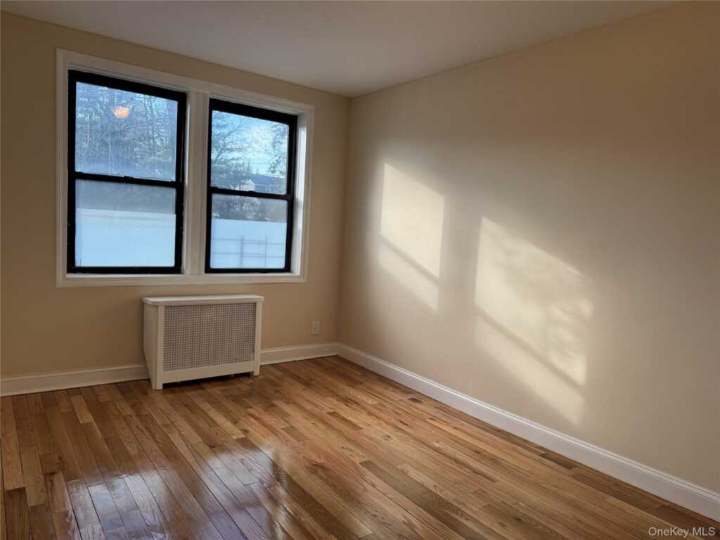 110 Stonelea Place, Unit #1B, New Rochelle, NY 10801 - Photo 6 of 6