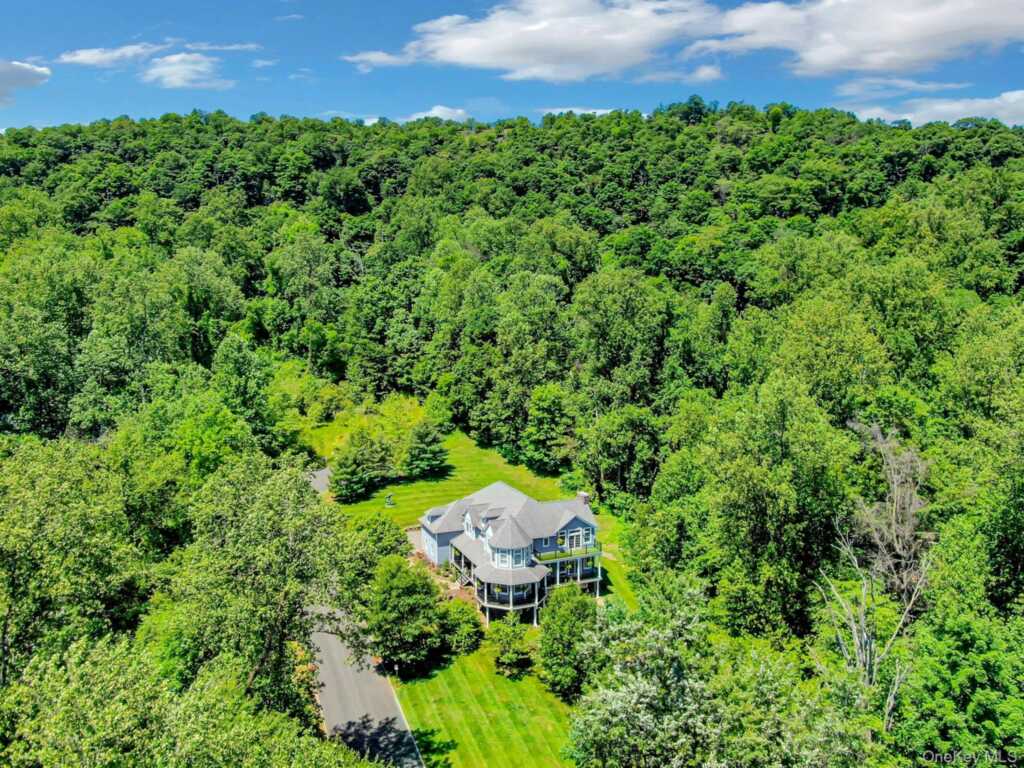 11 Badi Drive, Nyack, NY 10960 - Photo 4 of 47