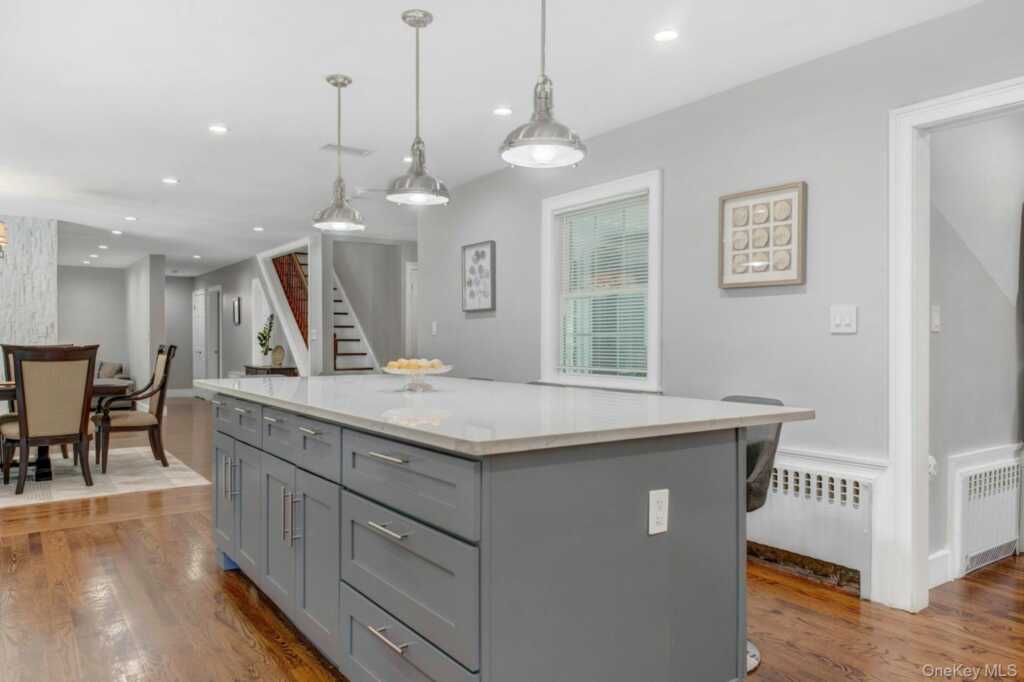 459 Haverstraw Road, Suffern, NY 10901 - Photo 11 of 47