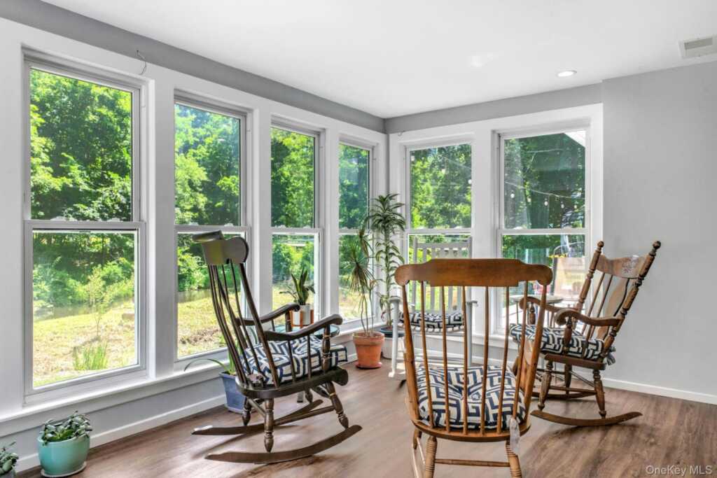 459 Haverstraw Road, Suffern, NY 10901 - Photo 16 of 47