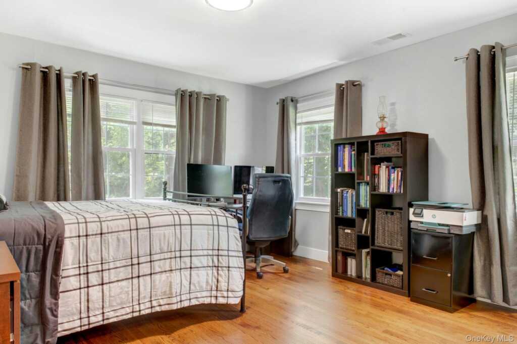 459 Haverstraw Road, Suffern, NY 10901 - Photo 18 of 47
