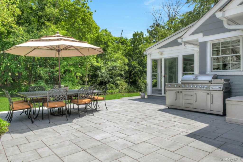 459 Haverstraw Road, Suffern, NY 10901 - Photo 28 of 47