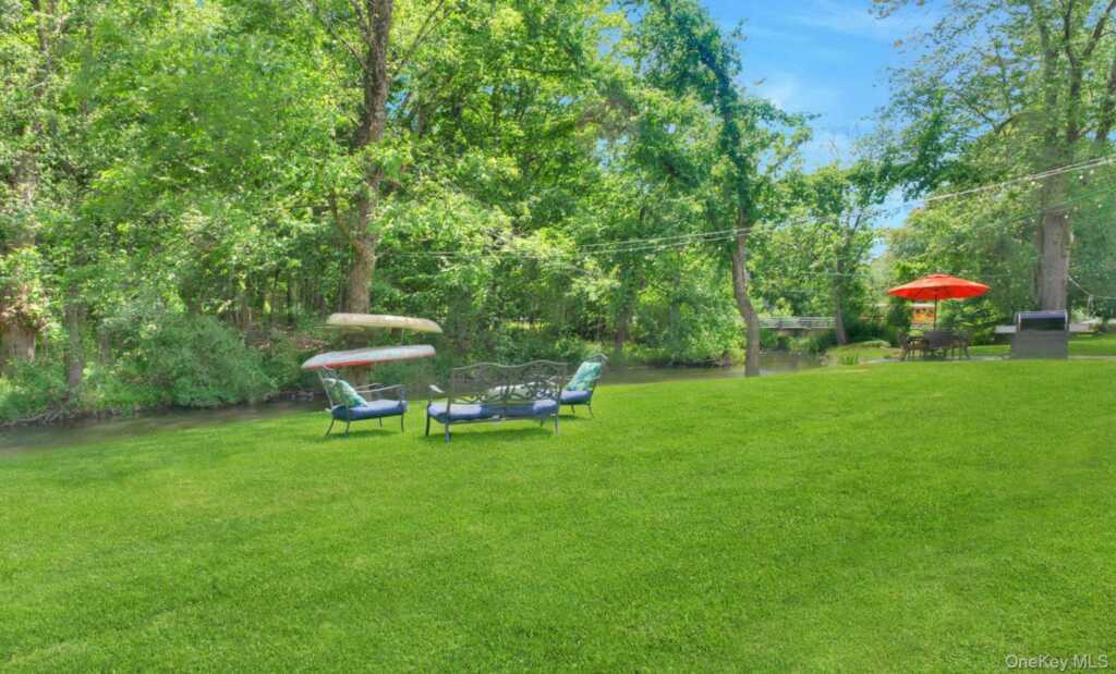 459 Haverstraw Road, Suffern, NY 10901 - Photo 33 of 47