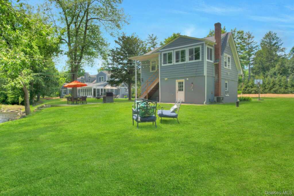 459 Haverstraw Road, Suffern, NY 10901 - Photo 34 of 47