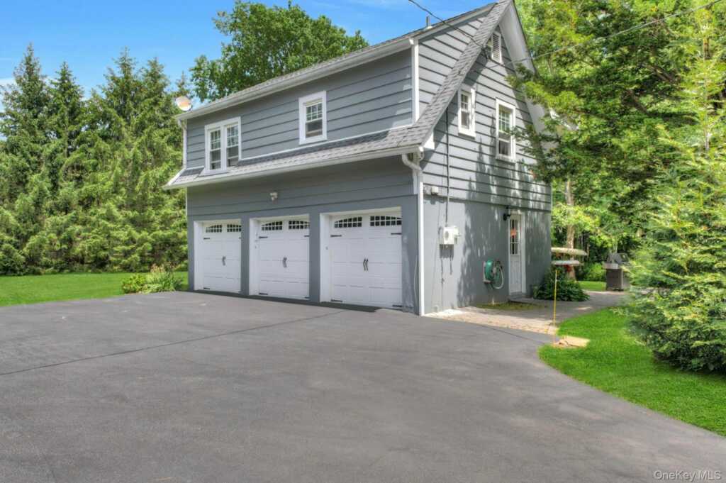 459 Haverstraw Road, Suffern, NY 10901 - Photo 41 of 47