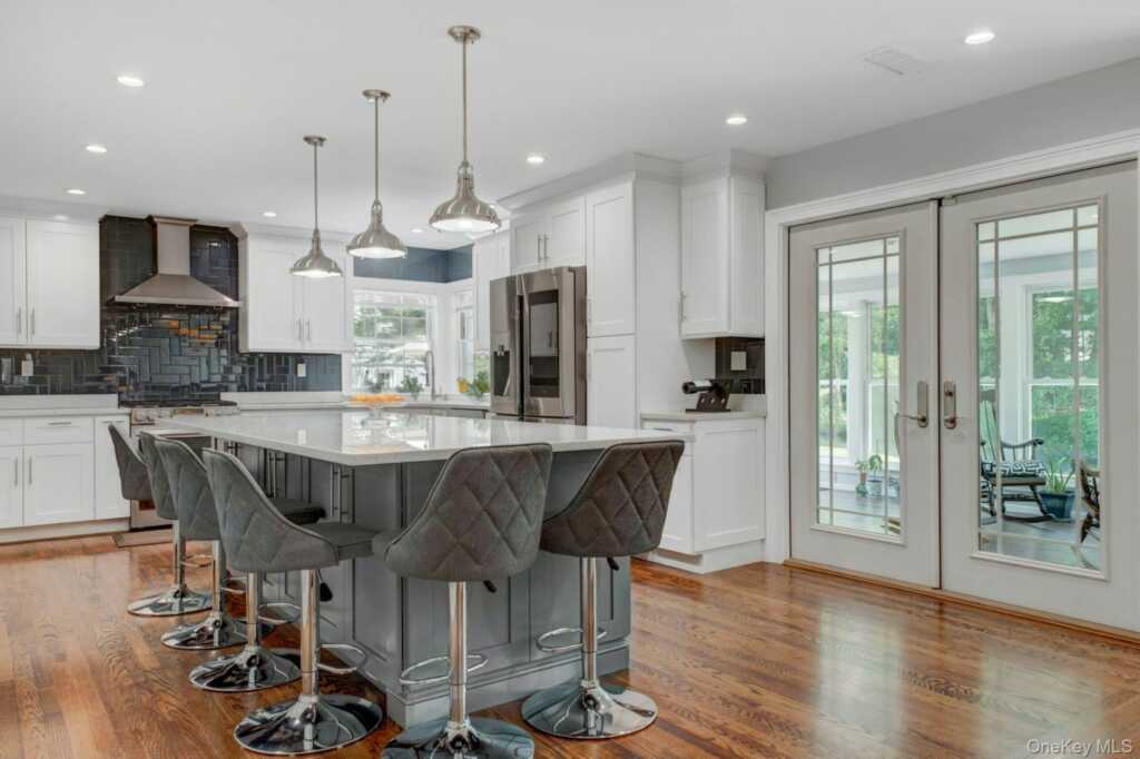 459 Haverstraw Road, Suffern, NY 10901 - Photo 9 of 47