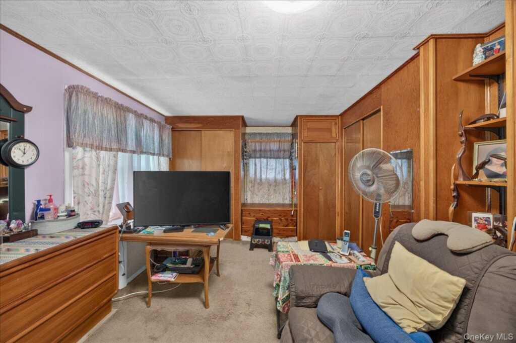 77 Irving Place, New Rochelle, NY 10801 - Photo 15 of 33
