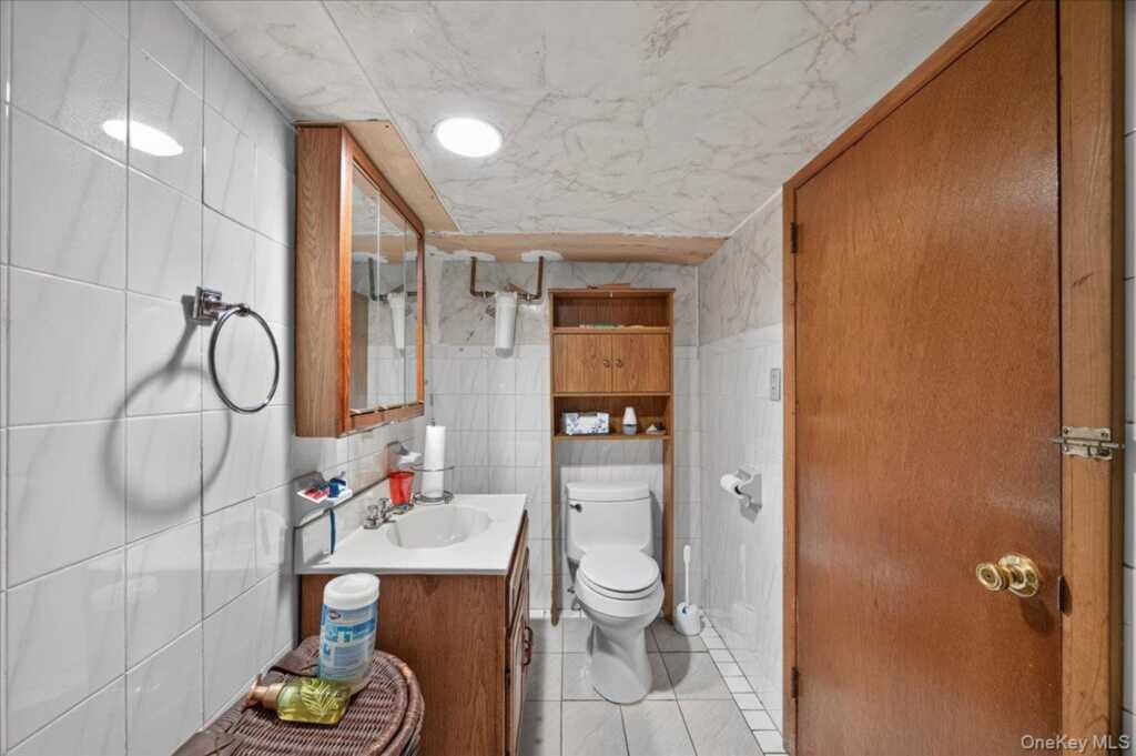 77 Irving Place, New Rochelle, NY 10801 - Photo 19 of 33