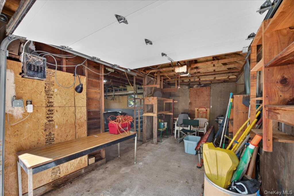 77 Irving Place, New Rochelle, NY 10801 - Photo 23 of 33