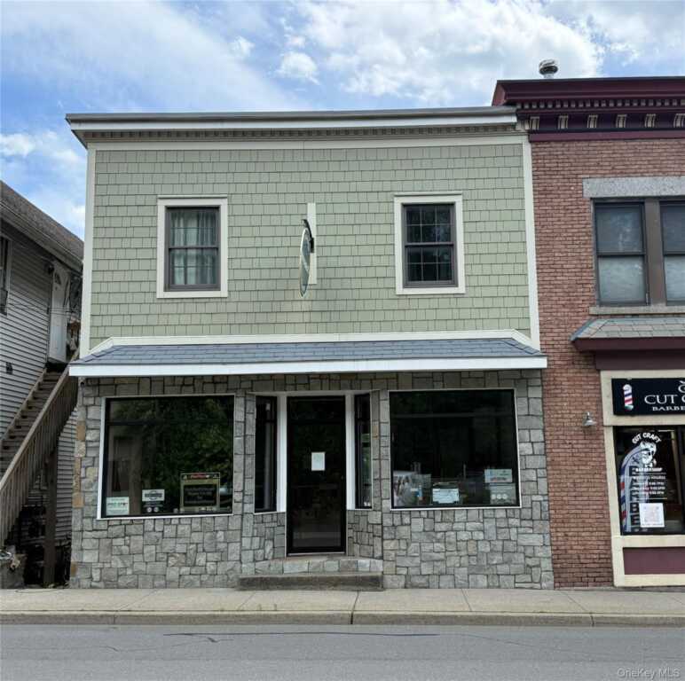 5 Wayne Avenue, Suffern, NY 10901