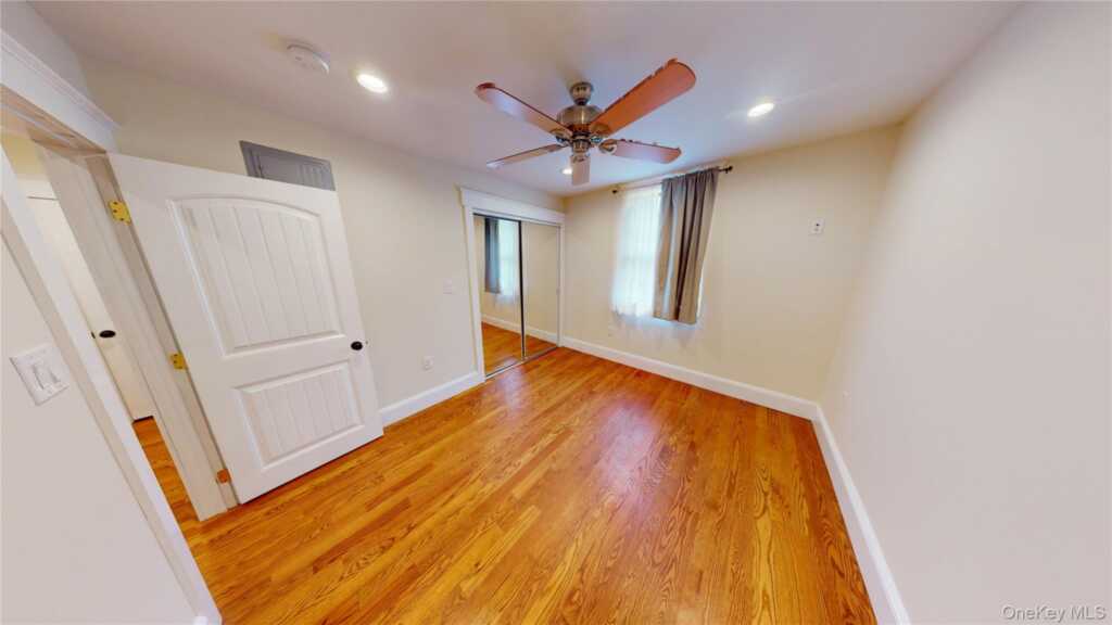 5 Wayne Avenue, Suffern, NY 10901 - Photo 8 of 9