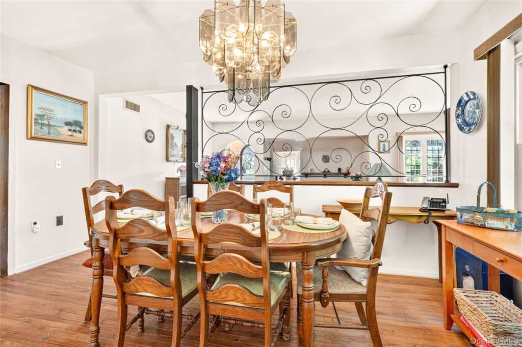 41 Green Place, New Rochelle, NY 10801 - Photo 16 of 50