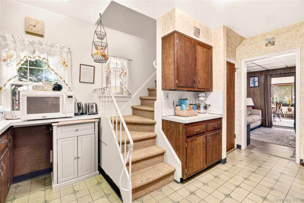 41 Green Place, New Rochelle, NY 10801 - Photo 19 of 50