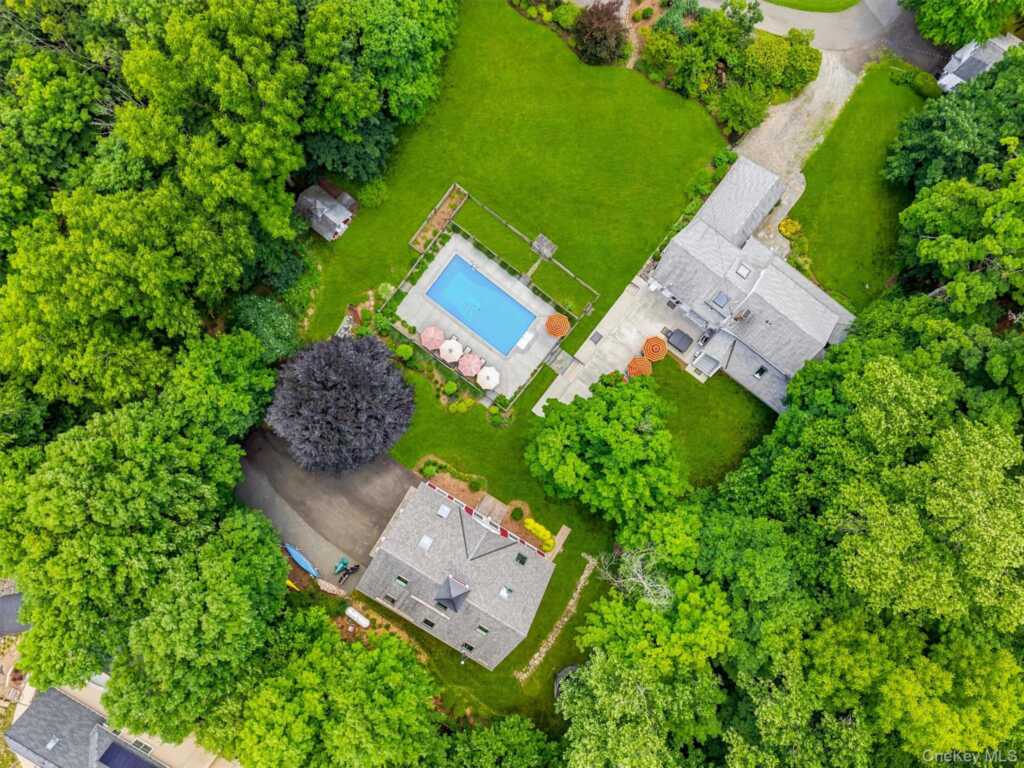324 Haverstraw Road, Suffern, NY 10901