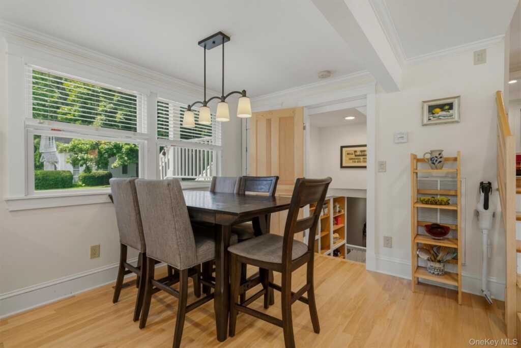 324 Haverstraw Road, Suffern, NY 10901 - Photo 16 of 50