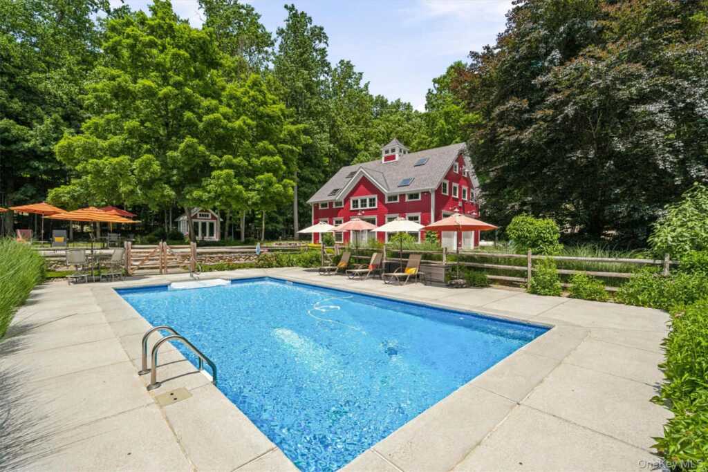 324 Haverstraw Road, Suffern, NY 10901 - Photo 32 of 50