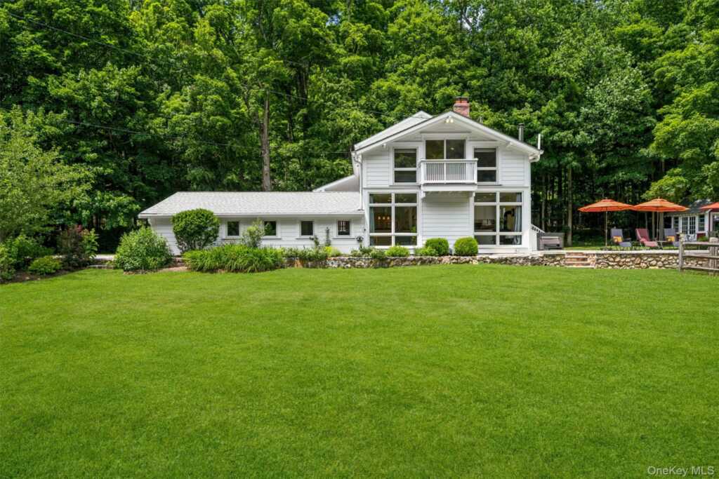 324 Haverstraw Road, Suffern, NY 10901 - Photo 40 of 50