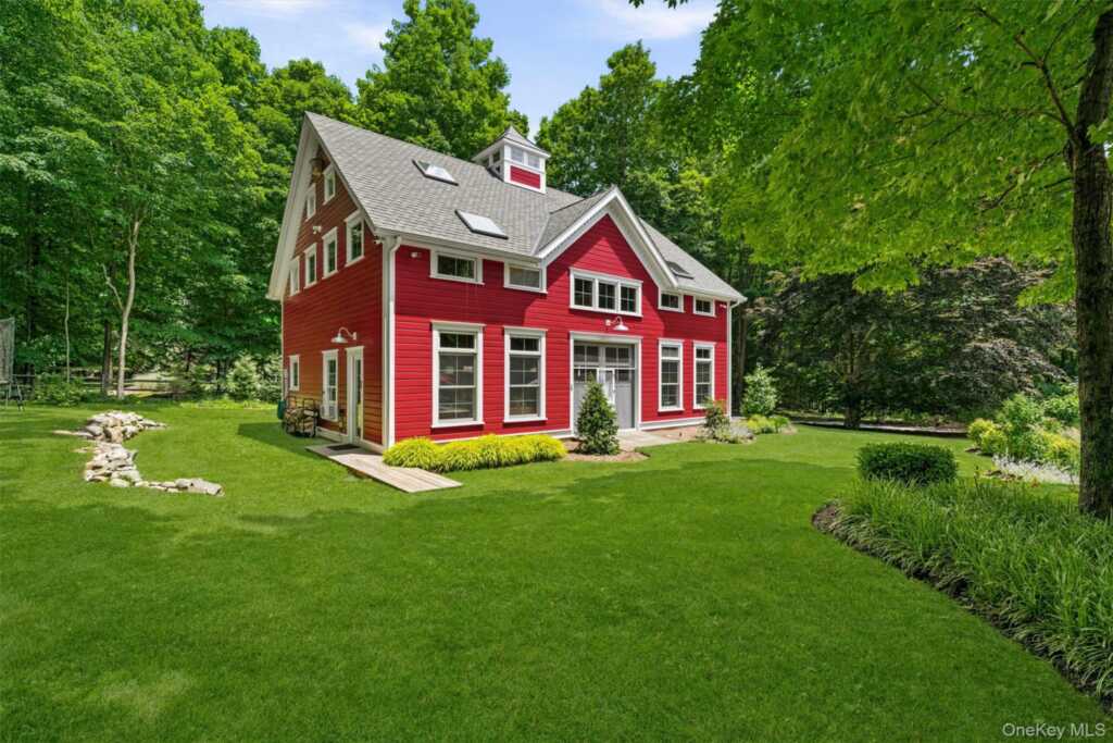 324 Haverstraw Road, Suffern, NY 10901 - Photo 42 of 50