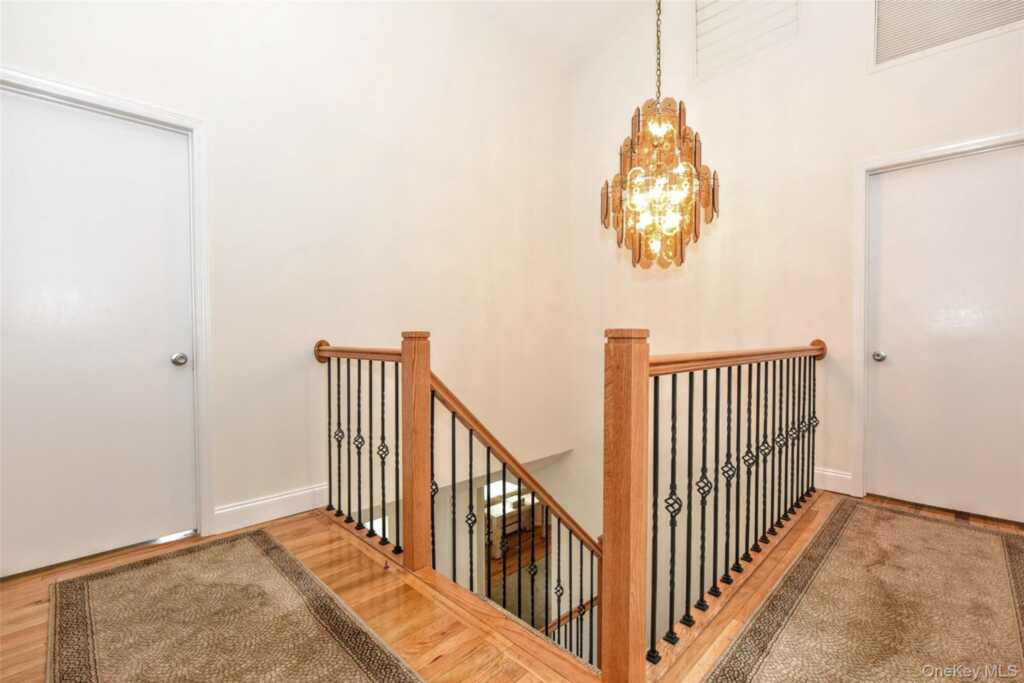 19 Church Road, Suffern, NY 10901 - Photo 18 of 40