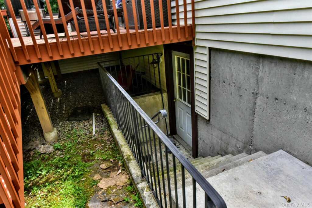 19 Church Road, Suffern, NY 10901 - Photo 34 of 40