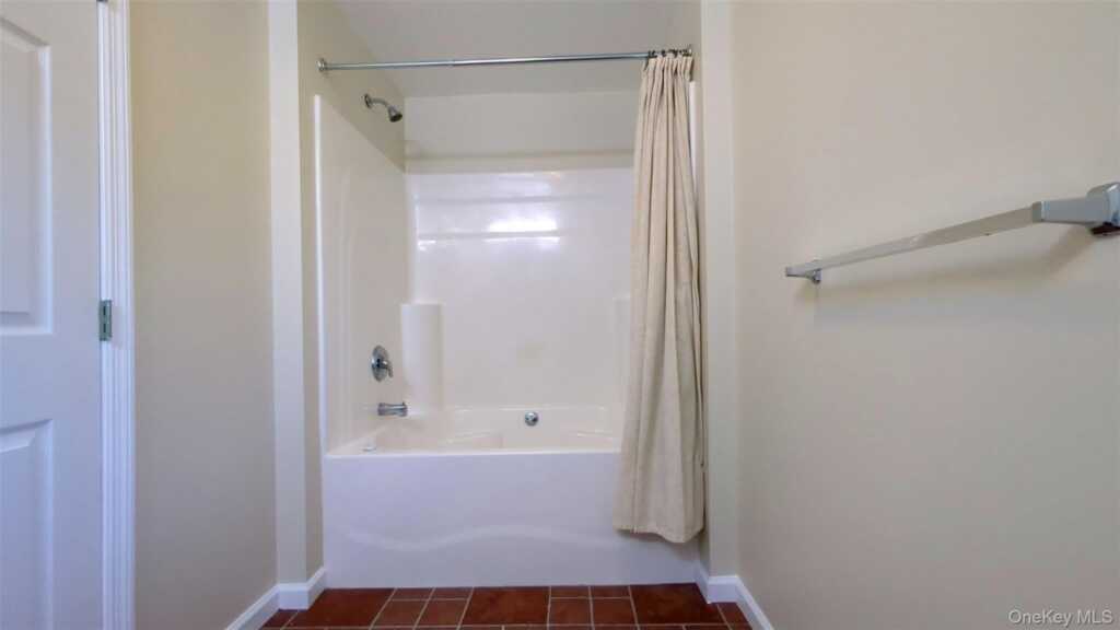 316 Union Avenue, Rye, NY 10543 - Photo 33 of 41