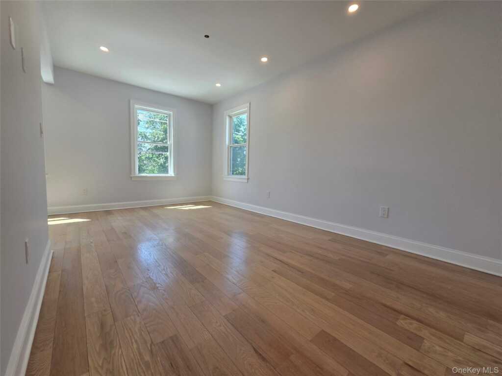 965 Main Street, Unit #2, New Rochelle, NY 10801 - Photo 6 of 12