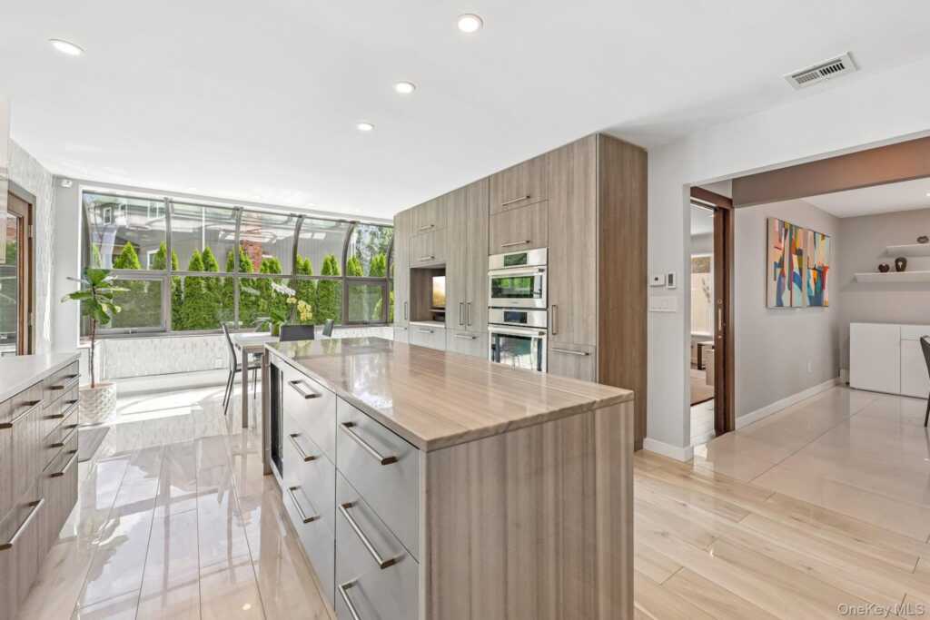108 Bellows Lane, New City, NY 10956 - Photo 14 of 50