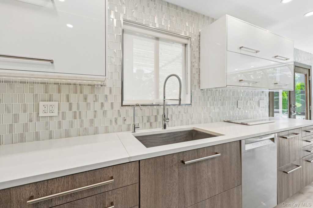 108 Bellows Lane, New City, NY 10956 - Photo 16 of 50