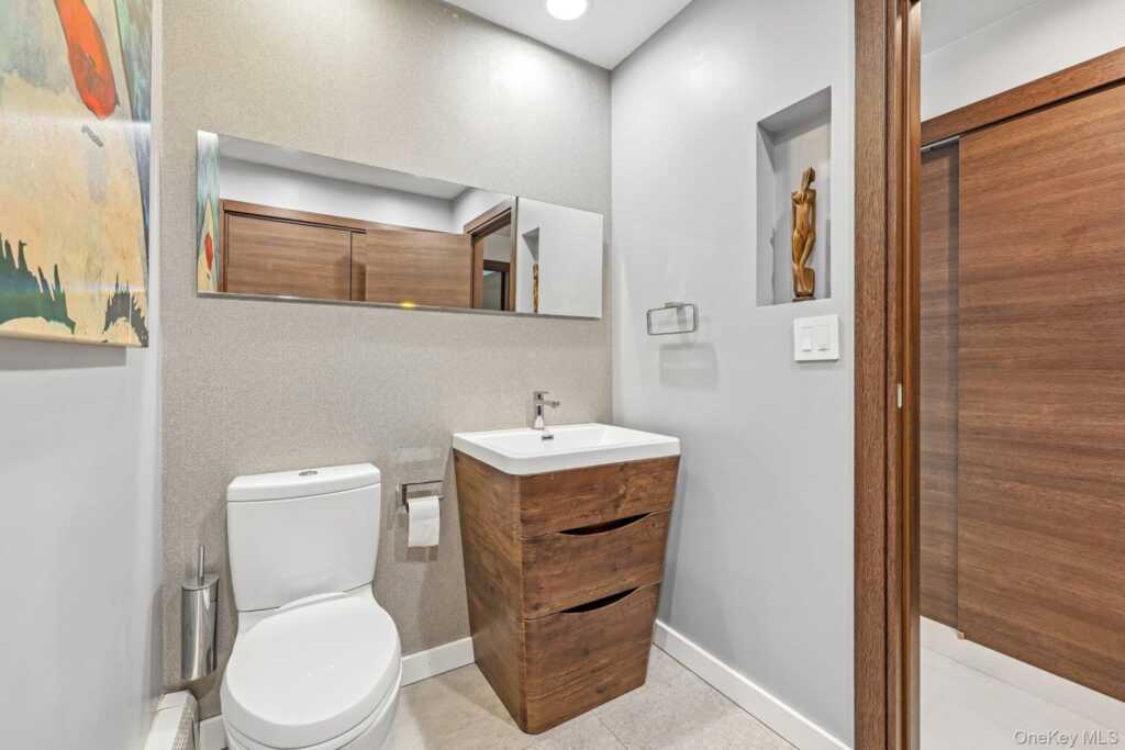 108 Bellows Lane, New City, NY 10956 - Photo 22 of 50