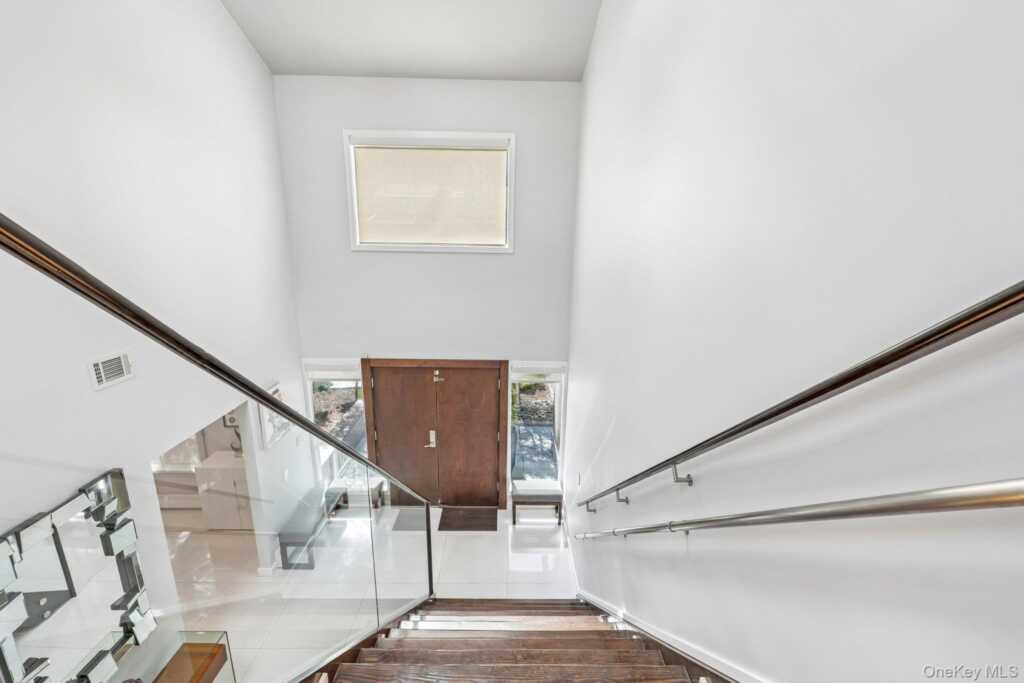 108 Bellows Lane, New City, NY 10956 - Photo 34 of 50