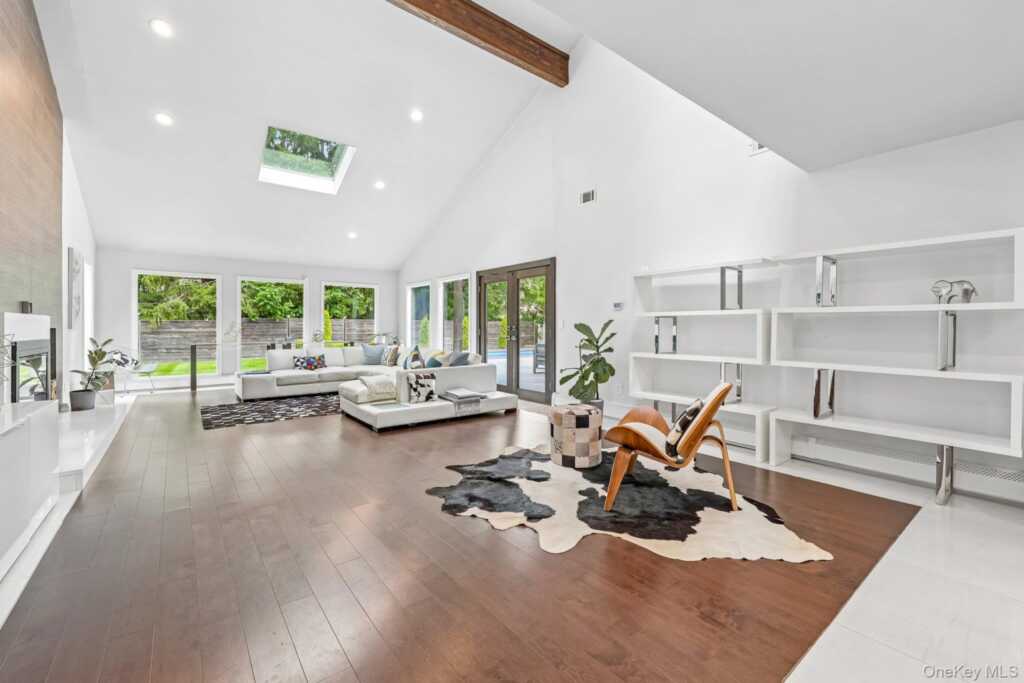 108 Bellows Lane, New City, NY 10956 - Photo 5 of 50