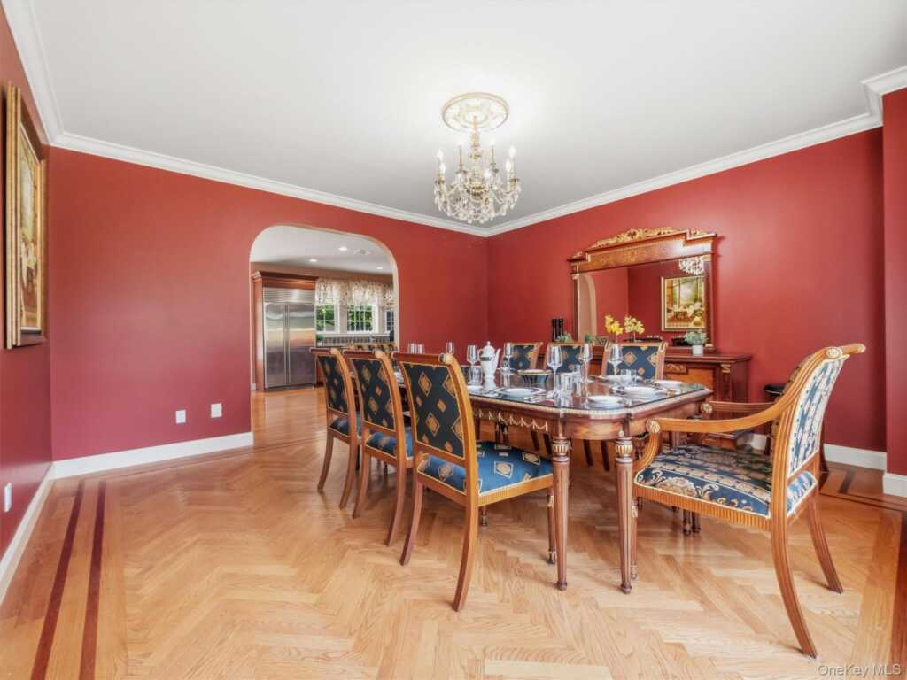 637 S Mountain Road, New City, NY 10956 - Photo 20 of 50