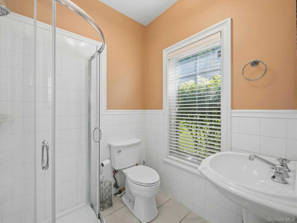 637 S Mountain Road, New City, NY 10956 - Photo 45 of 50