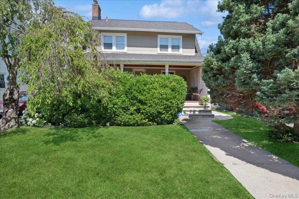 12 Clark Place, Rye, NY 10573