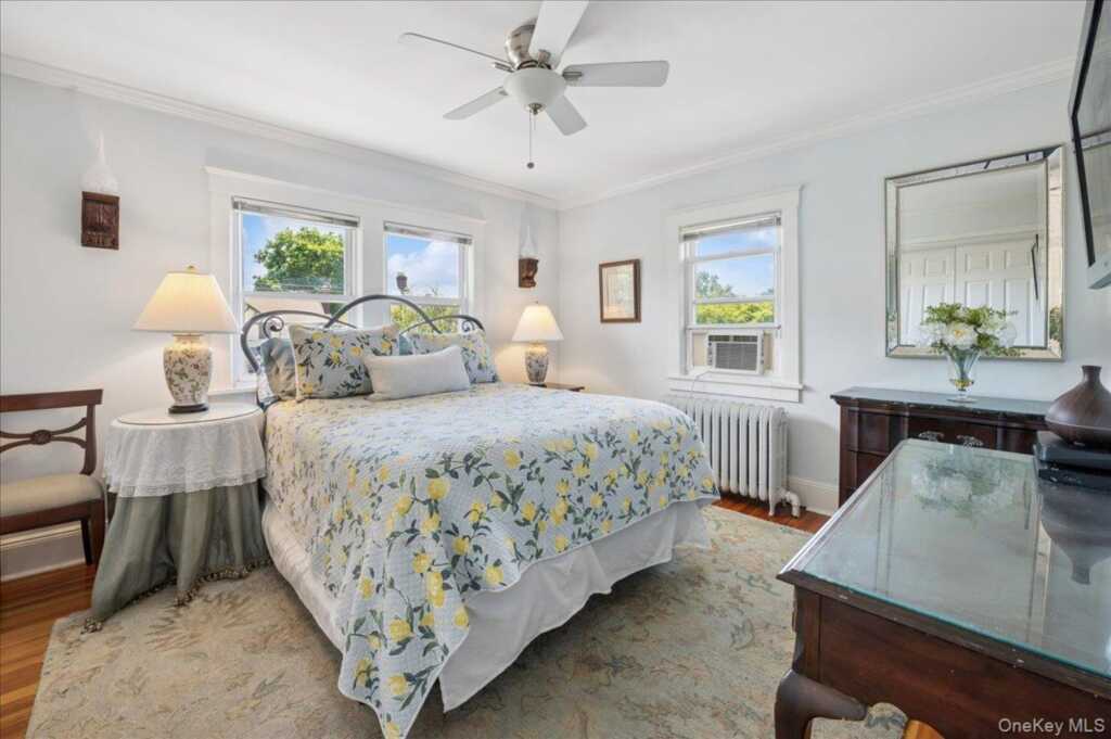 12 Clark Place, Rye, NY 10573 - Photo 16 of 24