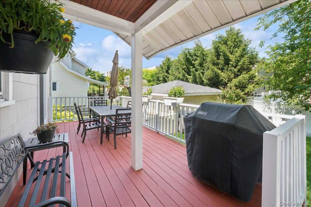 12 Clark Place, Rye, NY 10573 - Photo 23 of 24