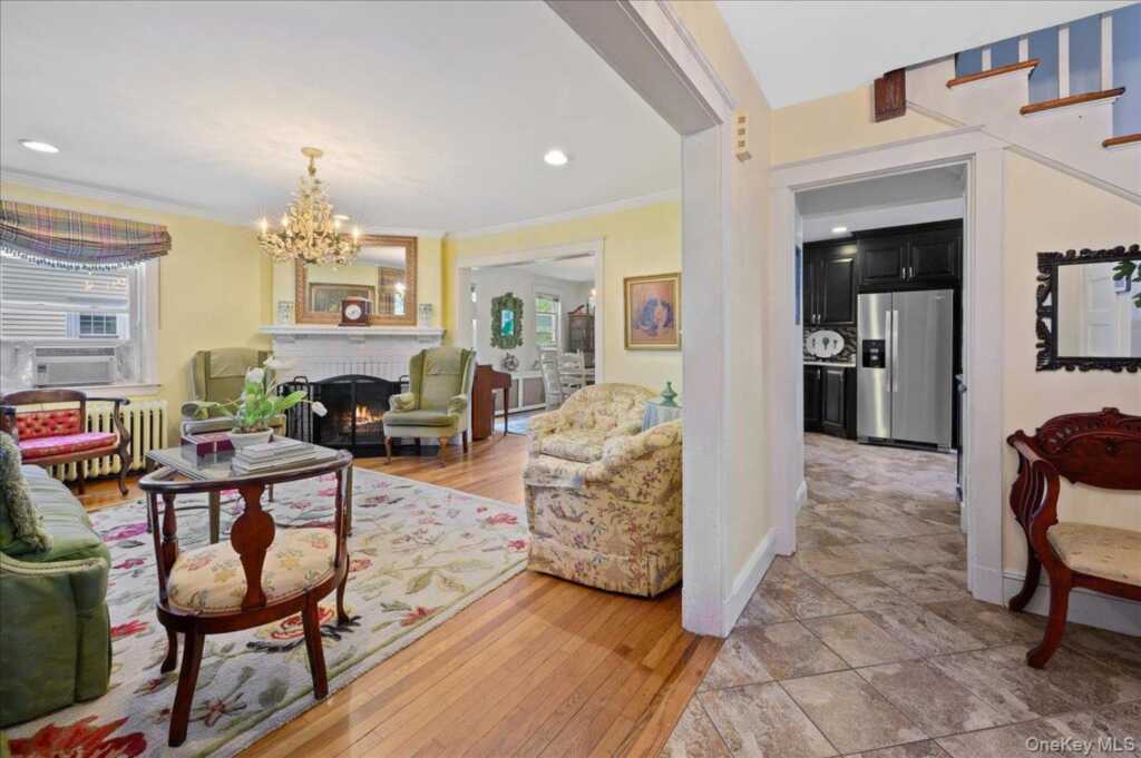 12 Clark Place, Rye, NY 10573 - Photo 6 of 24